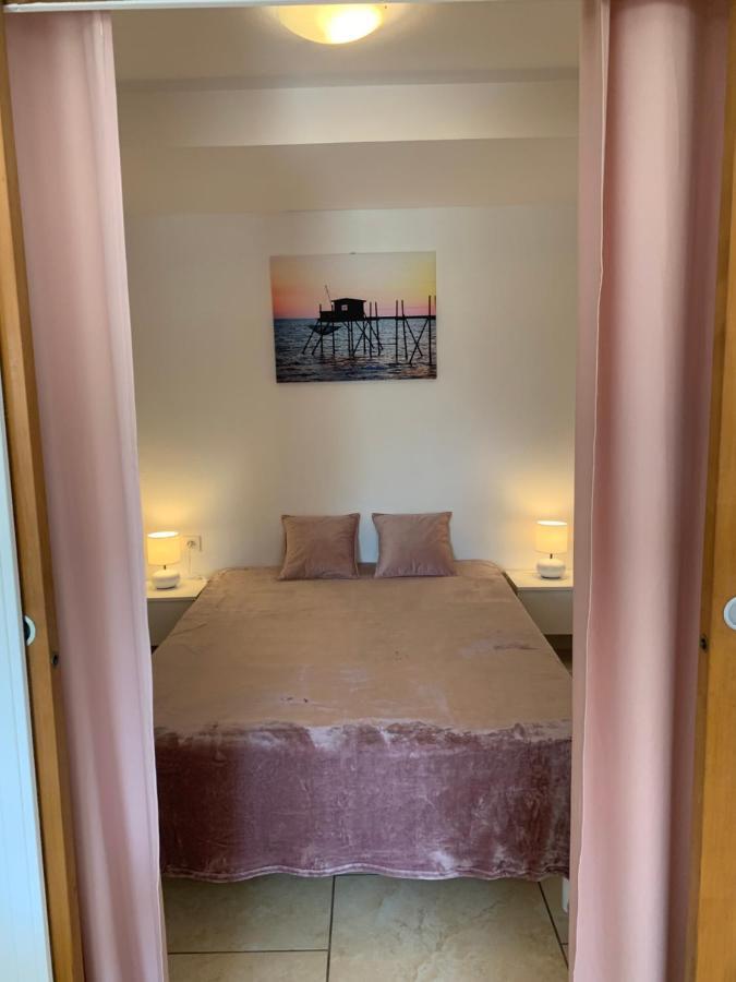 Апартаменты Le Venise 3 Etoiles Frejus Сен-Глф Экстерьер фото